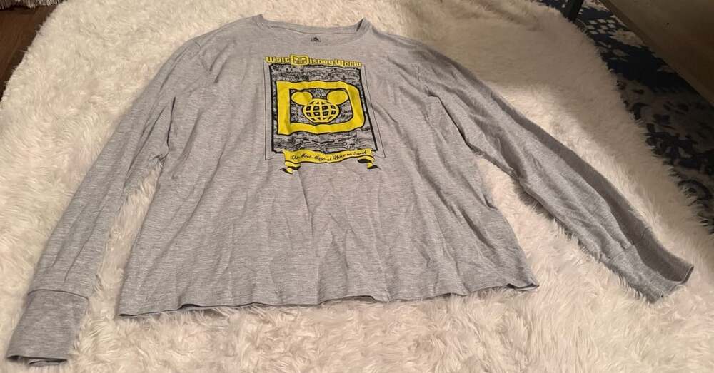 Disney Walt Disney World Long Sleeve Shirt Size M Gray